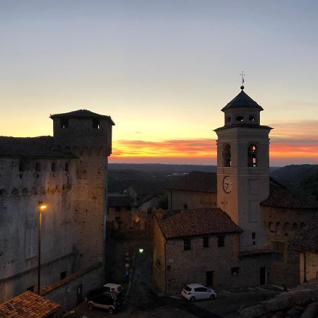 Oasi Castello Di Lerma Nel Monferrato Lägenhet Exteriör bild