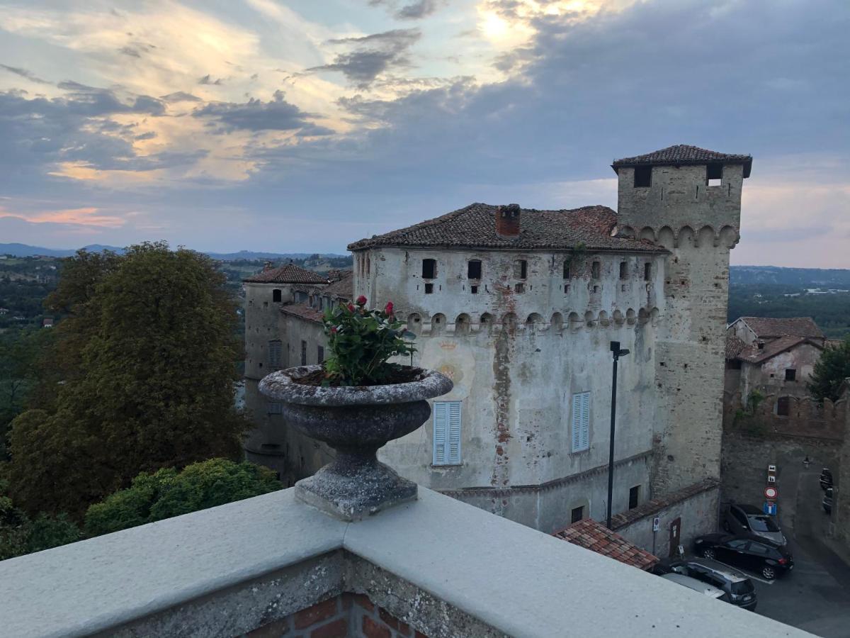 Oasi Castello Di Lerma Nel Monferrato Lägenhet Exteriör bild